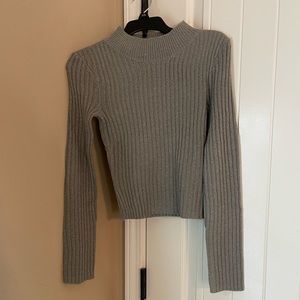 Gray cropped sweater women’s size XXS - brand new never worn